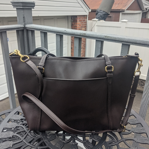 🔥FREE SHIPPING ❤️ HOST PICK🔥Coach Peyton Brown Leather Pocket Tote Satchel Bag - Picture 2 of 5